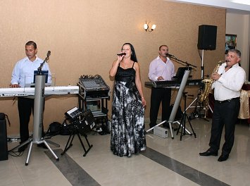 FORMATIA SIMINICA BACAU Nunta Bacau